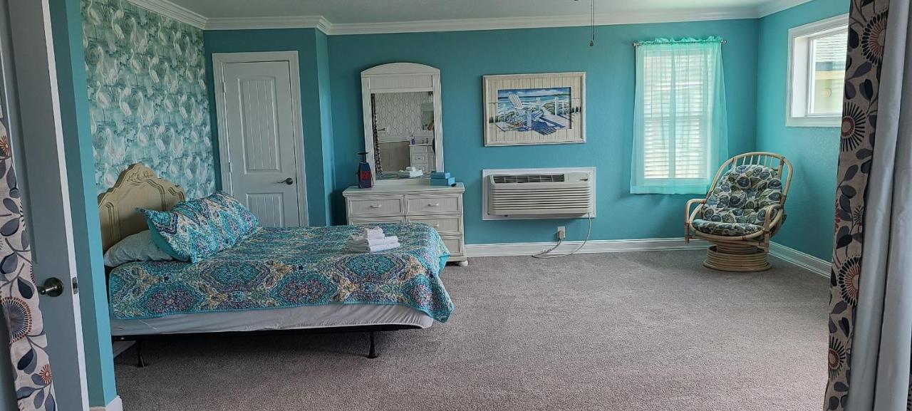 8018 Rd, Semi-oceanfront, Pool/hot Tub *