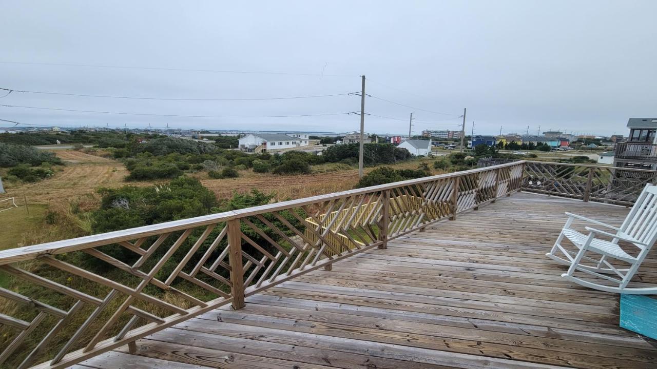 8018 Rd, Semi-oceanfront, Pool/hot Tub Holiday home Nags Head