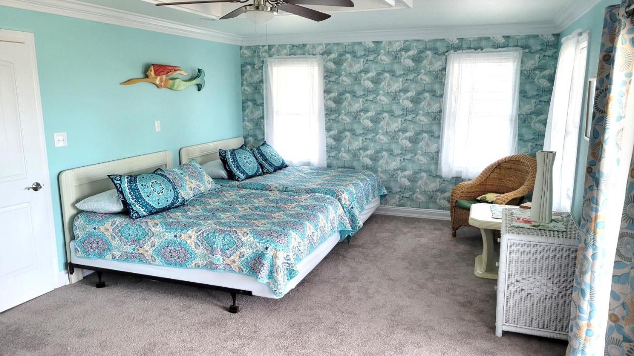 8018 Rd, Semi-oceanfront, Pool/hot Tub Holiday home Nags Head