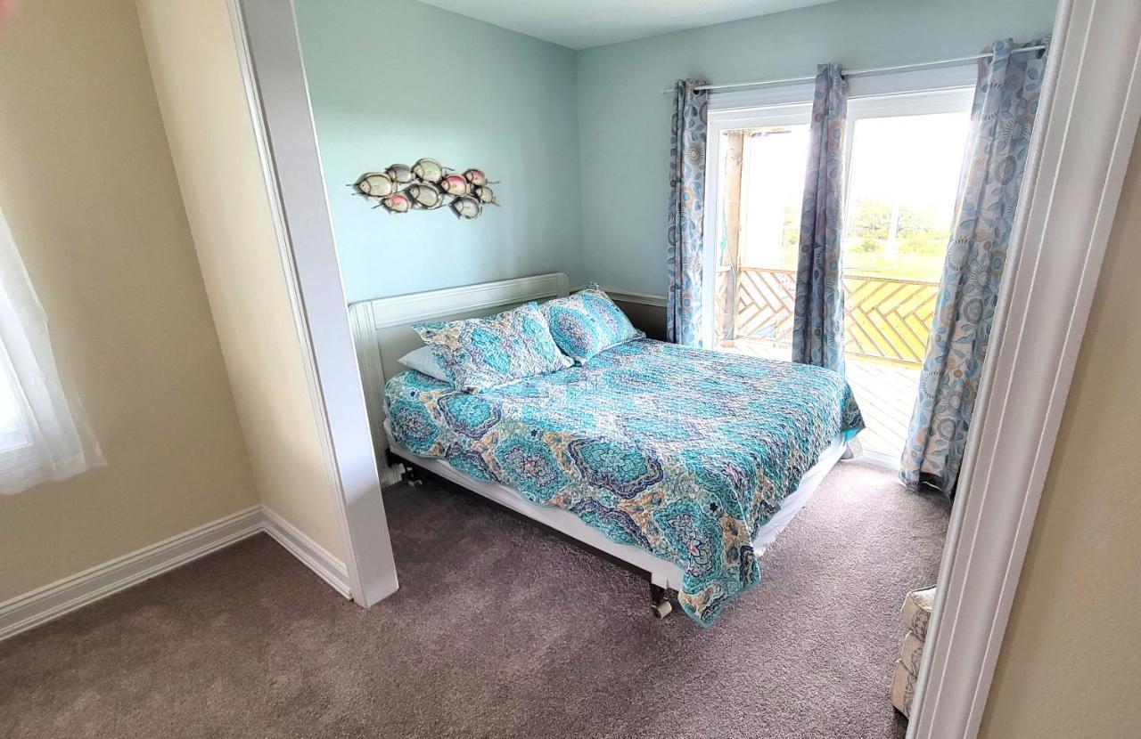 8018 Rd, Semi-oceanfront, Pool/hot Tub * Nags Head